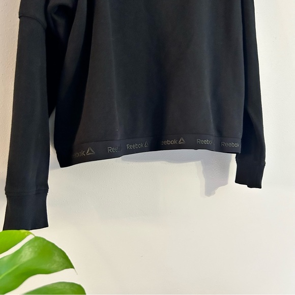 Reebok Cropped Sweatshirt - Picture 4 of 8